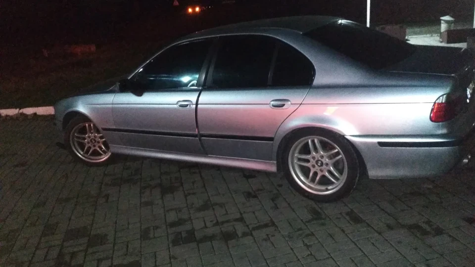 BMW 5 series 3
