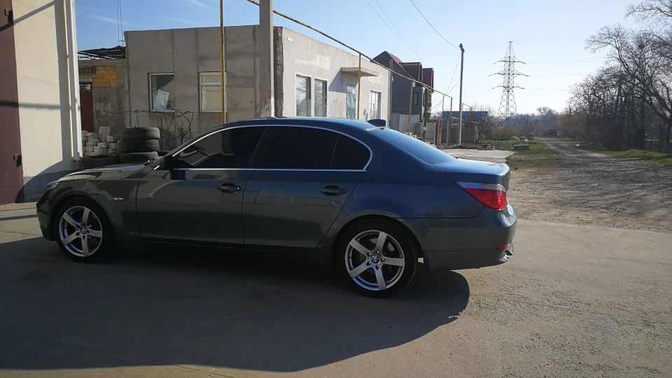 BMW 5 series 4