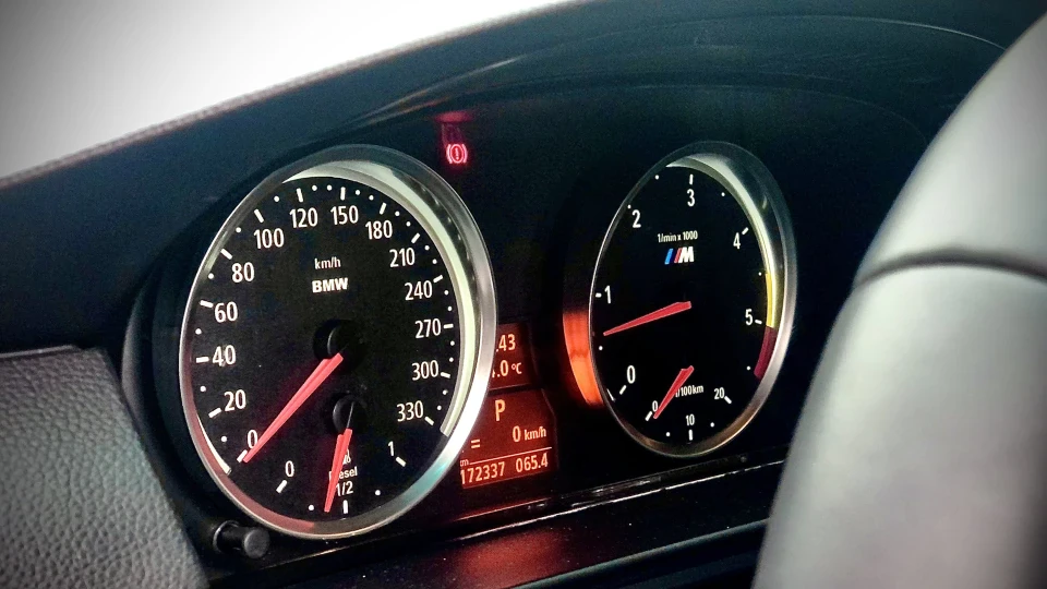 BMW 5 series 3