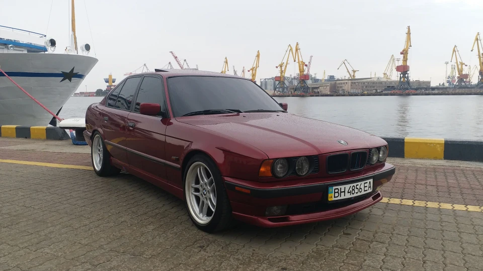 BMW 5 series 3