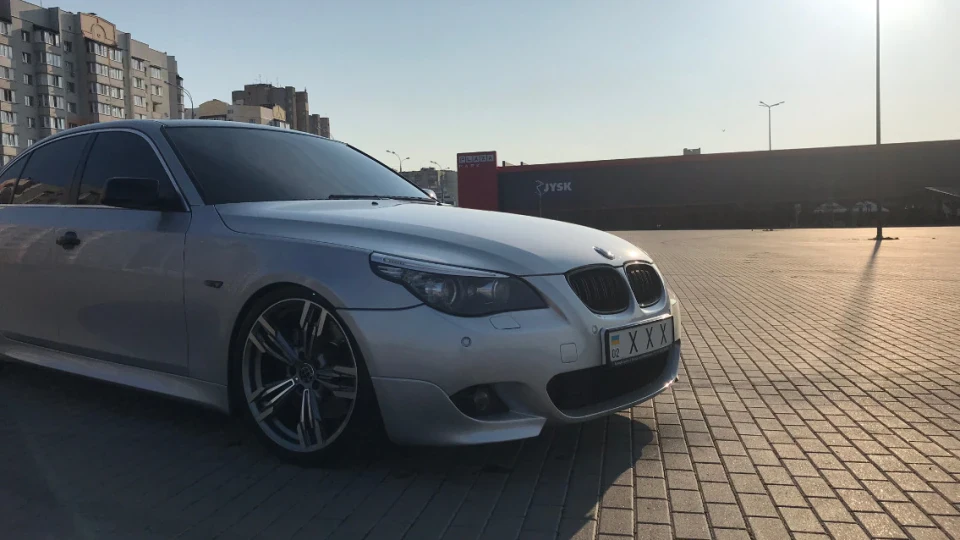 BMW 5 series 4