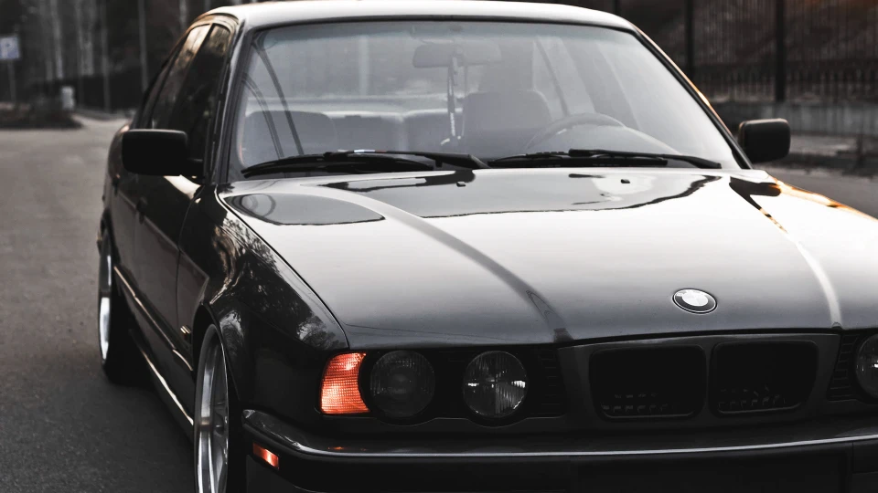 BMW 5 series 2