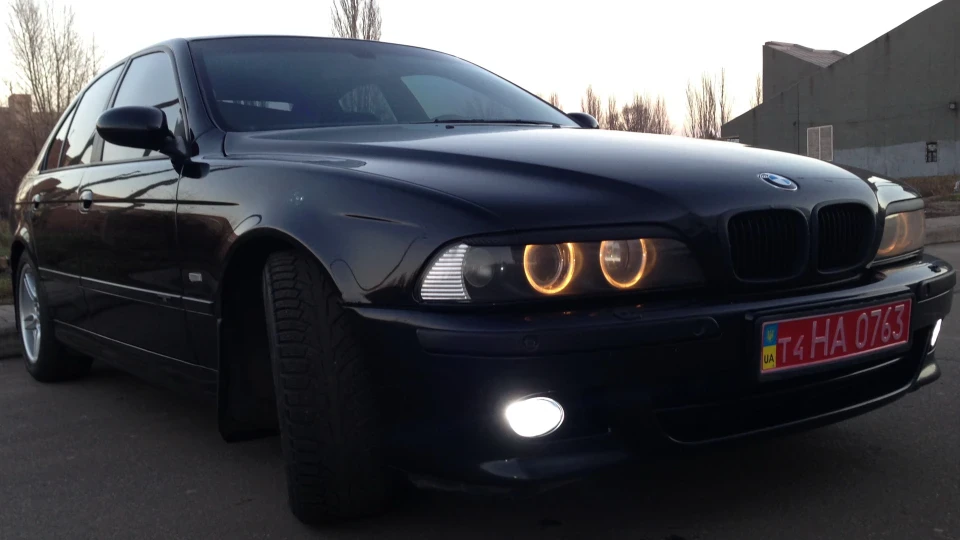 BMW 5 series 3