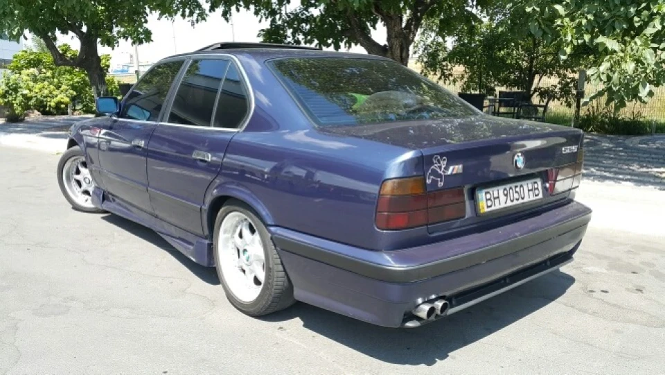 BMW 5 series 2