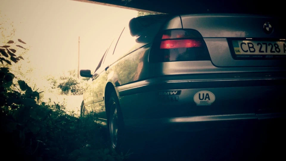 BMW 5 series 2