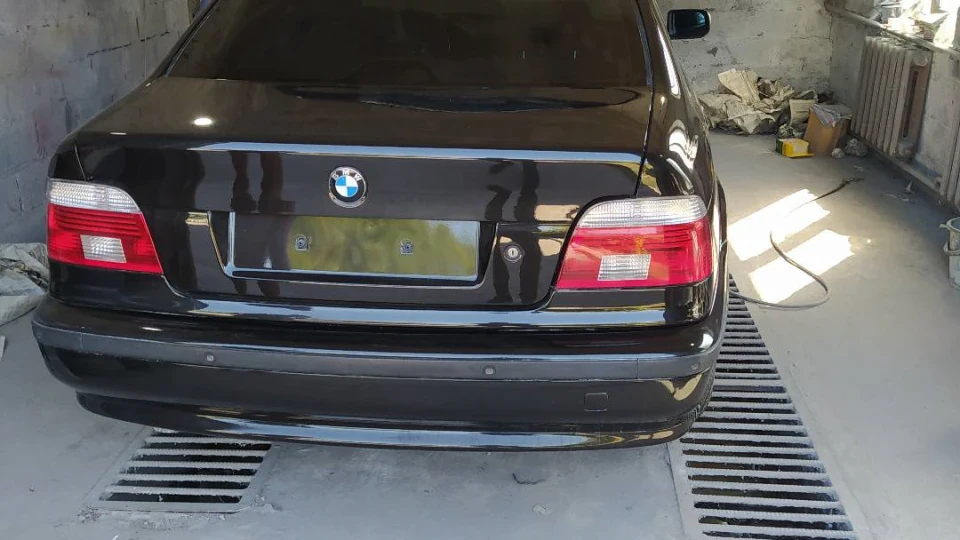 BMW 5 series 3