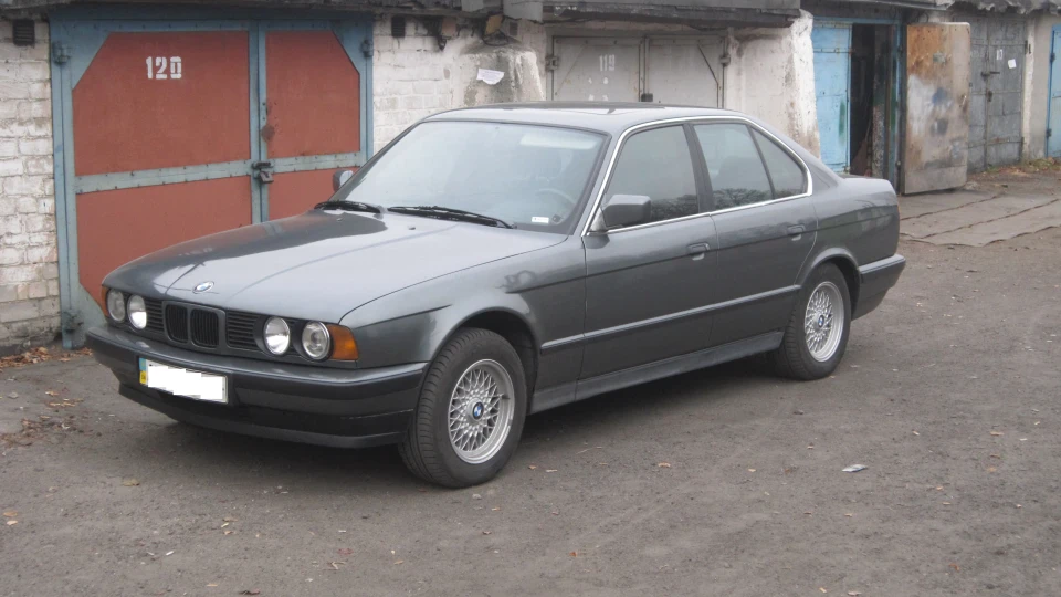 BMW 5 series 4