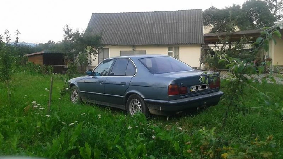 BMW 5 series 2