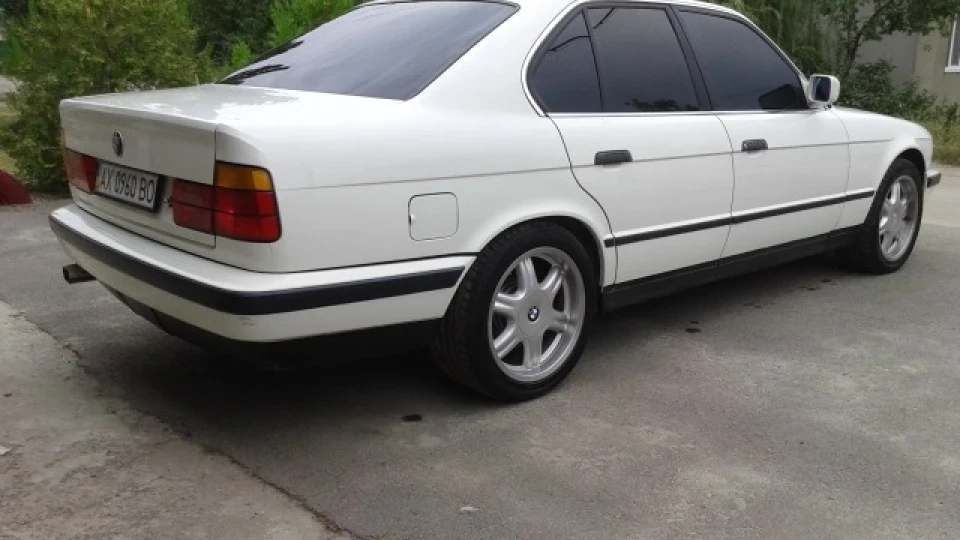 BMW 5 series 3