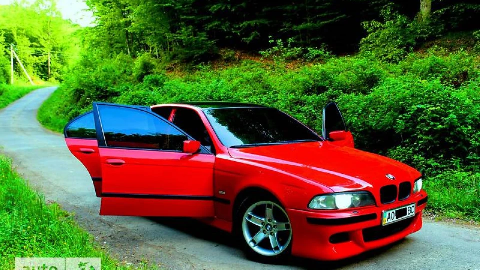 BMW 5 series 2