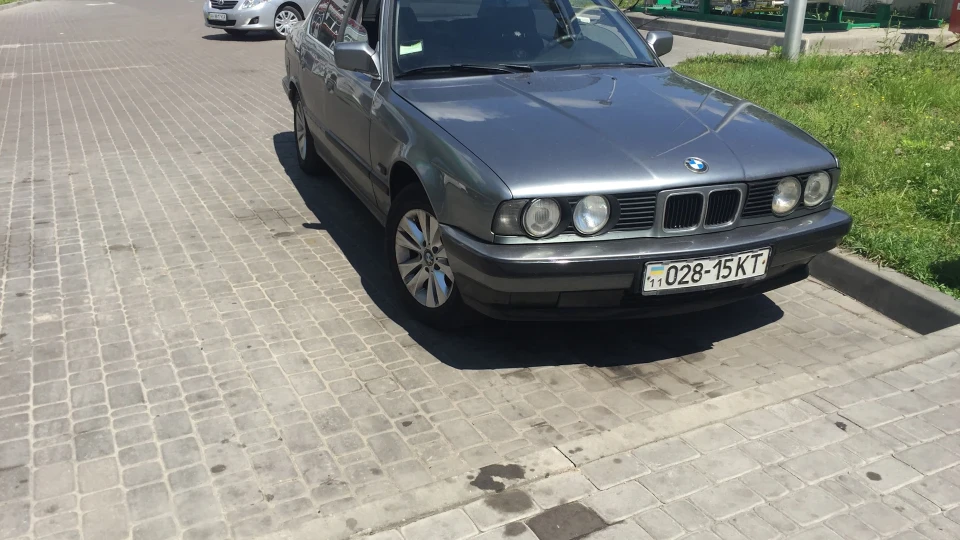 BMW 5 series 2