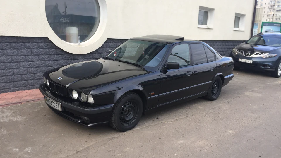 BMW 5 series 2