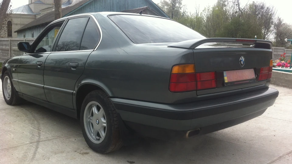 BMW 5 series 3