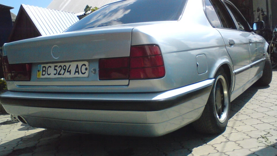 BMW 5 series 3