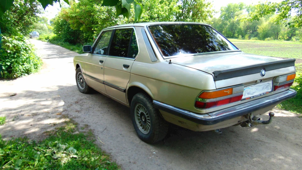 BMW 5 series 3