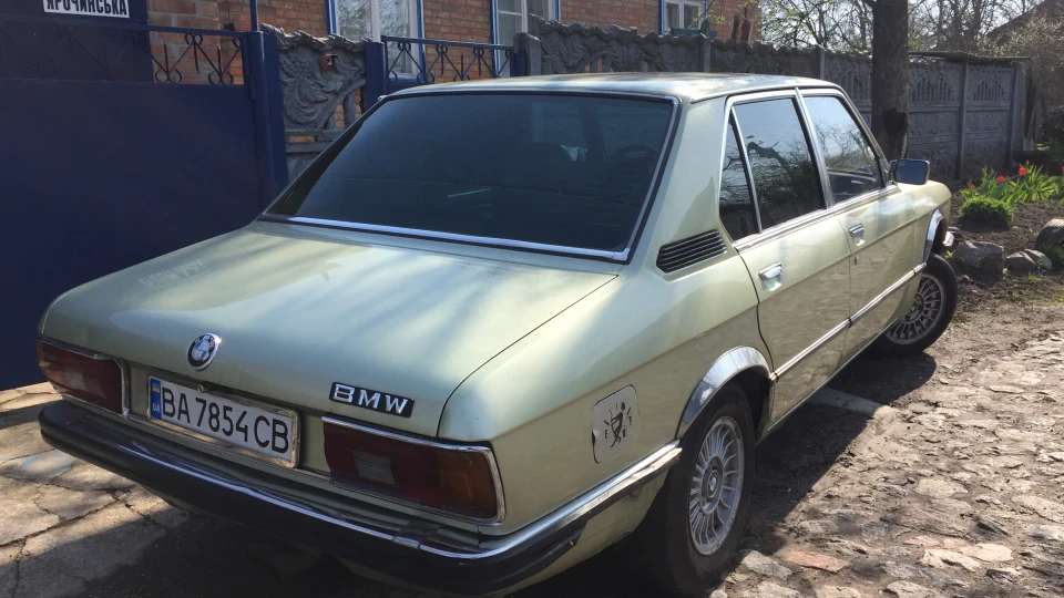 BMW 5 series 2