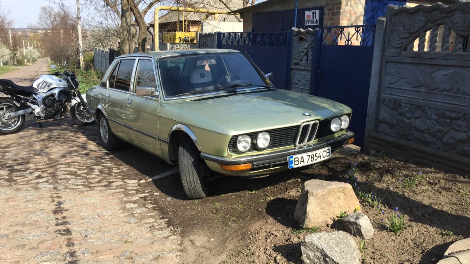 BMW 5 series 3