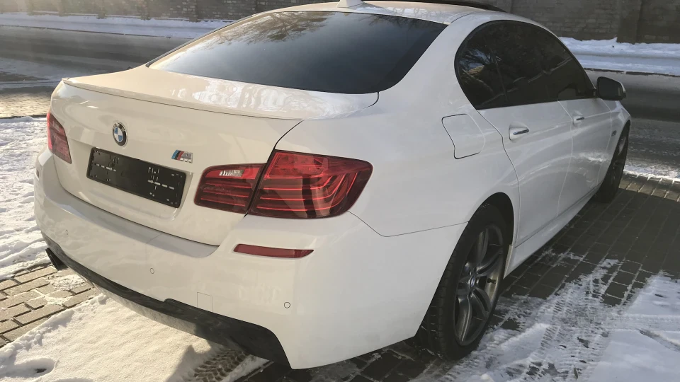 BMW 5 series 2