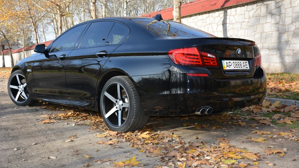 BMW 5 series 4