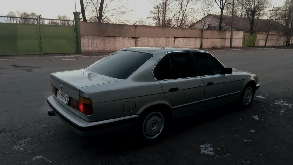 BMW 5 series 3
