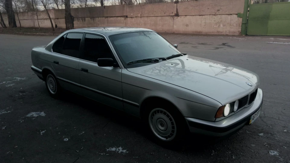 BMW 5 series 4