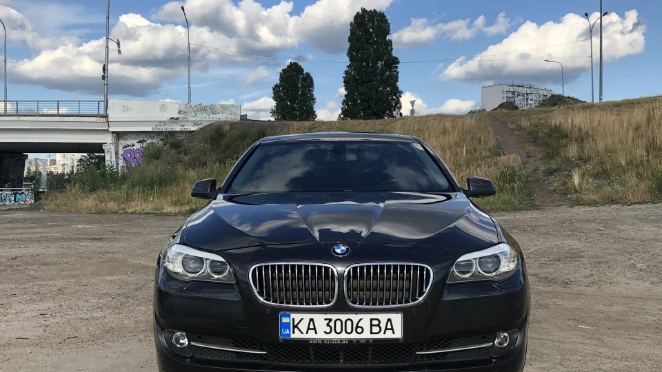 BMW 5 series 2.0 дизель 184к. 2