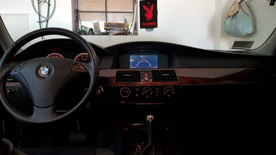 BMW 5 series 2.5 бензин 3