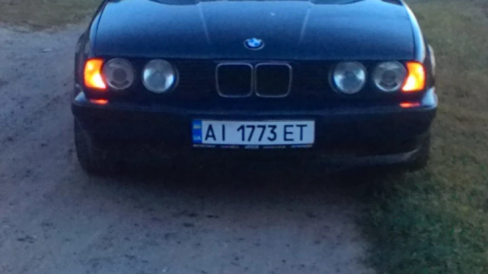 BMW 5 series 2.5 бензин 2