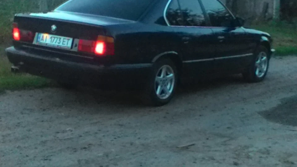 BMW 5 series 2.5 бензин 3
