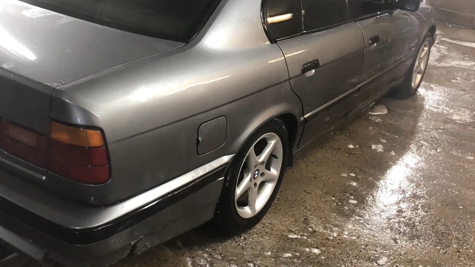 BMW 5 series 2.5 д 4