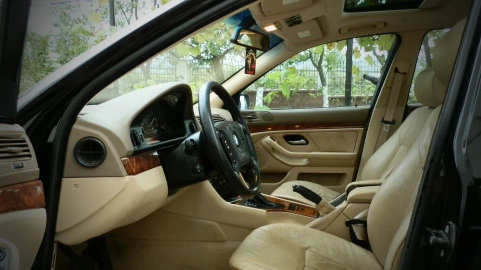 BMW 5 series 2.5i Америкос 2002 3