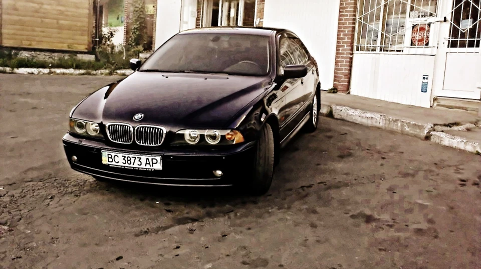 BMW 5 series 3.0 бензин 2