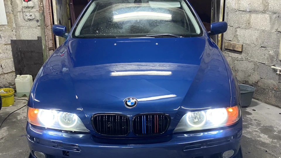 BMW 5 series 3.0 2