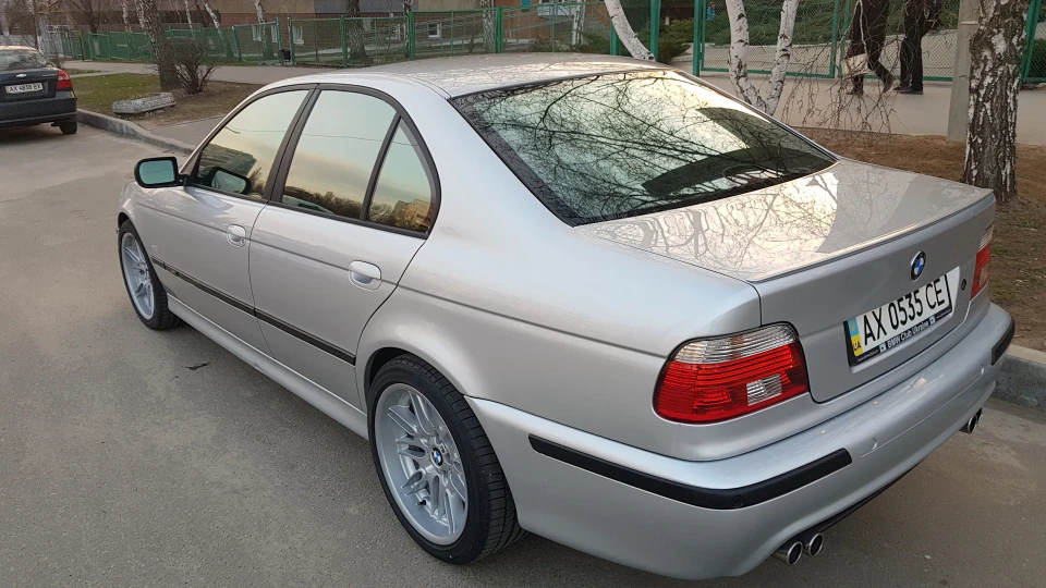 BMW 5 series 3.5TU+6MT+LSD