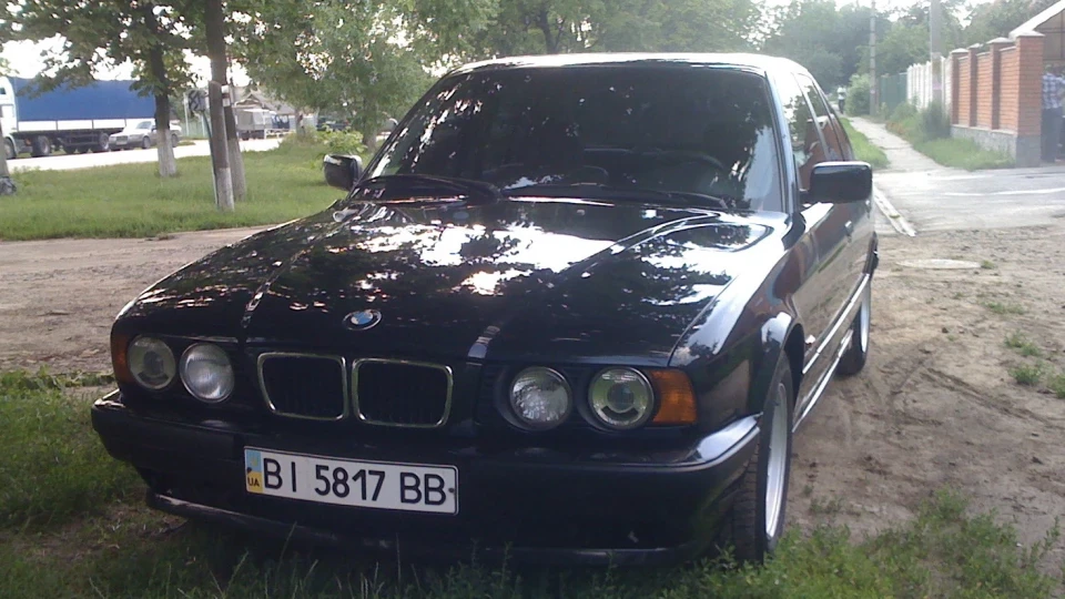 BMW 5 series 4.0/AT Жмурки
