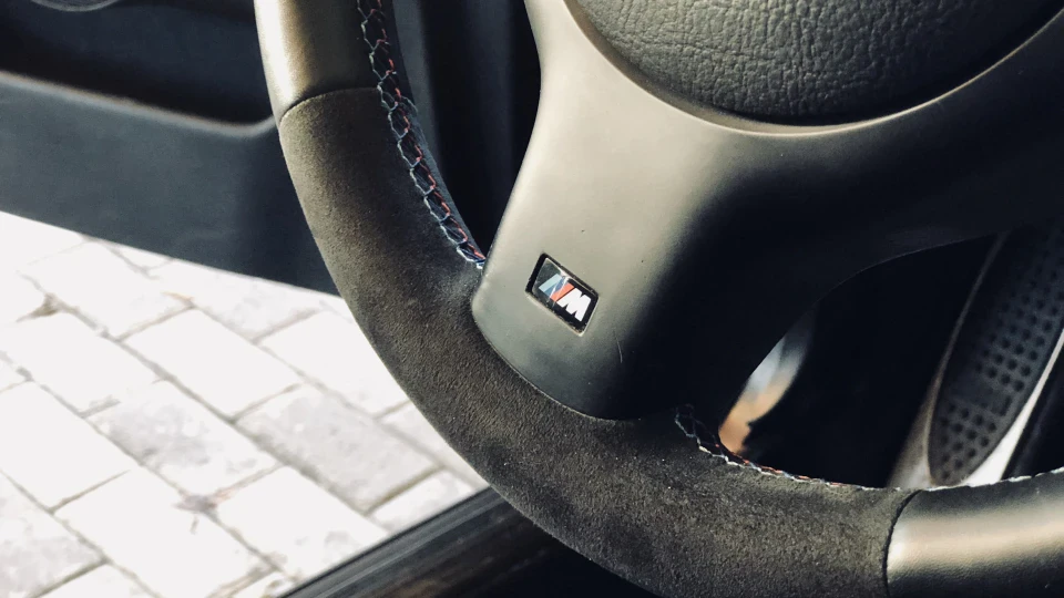 BMW 5 series 4.4 ///M individual 5