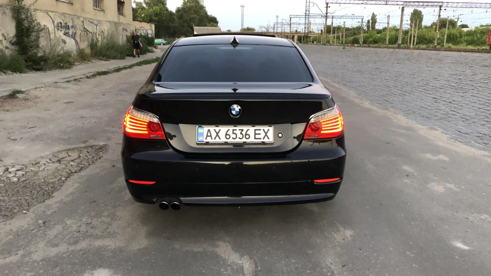 BMW 5 series 4.4 v8 5