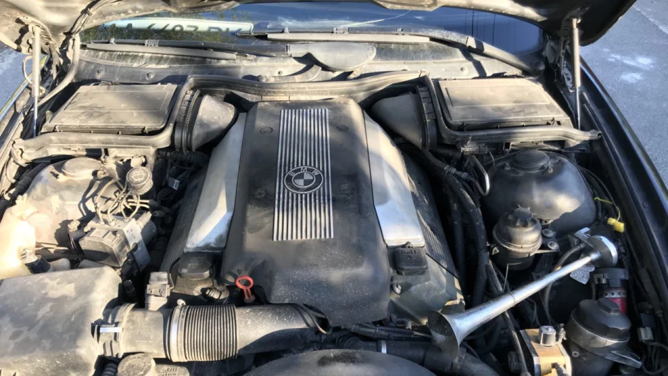 BMW 5 series 4.4 V8 4