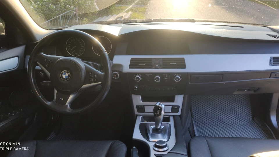 BMW 5 series 520 2