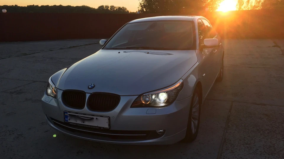 BMW 5 series 520D E60 LCI 4