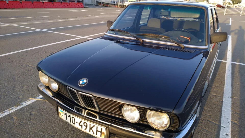 BMW 5 series 520i (Ржавлік YouTube) 3