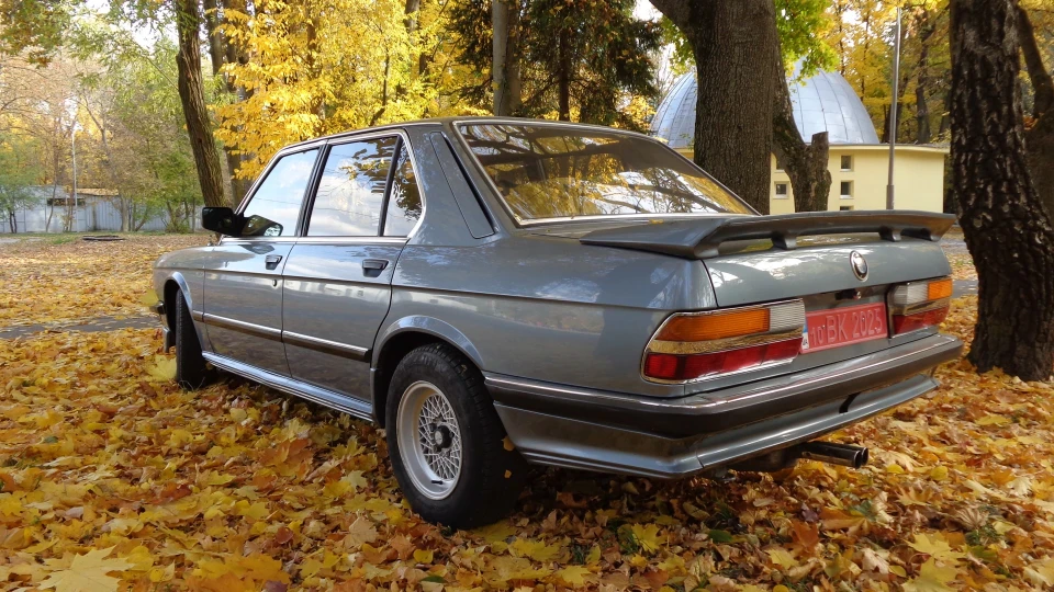 BMW 5 series 520i Zender 126000 км! 5