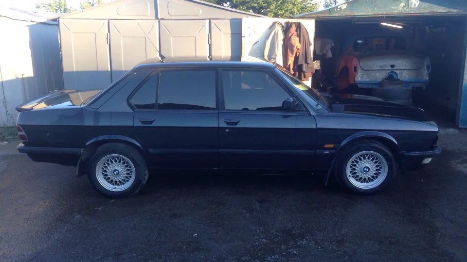 BMW 5 series 520i