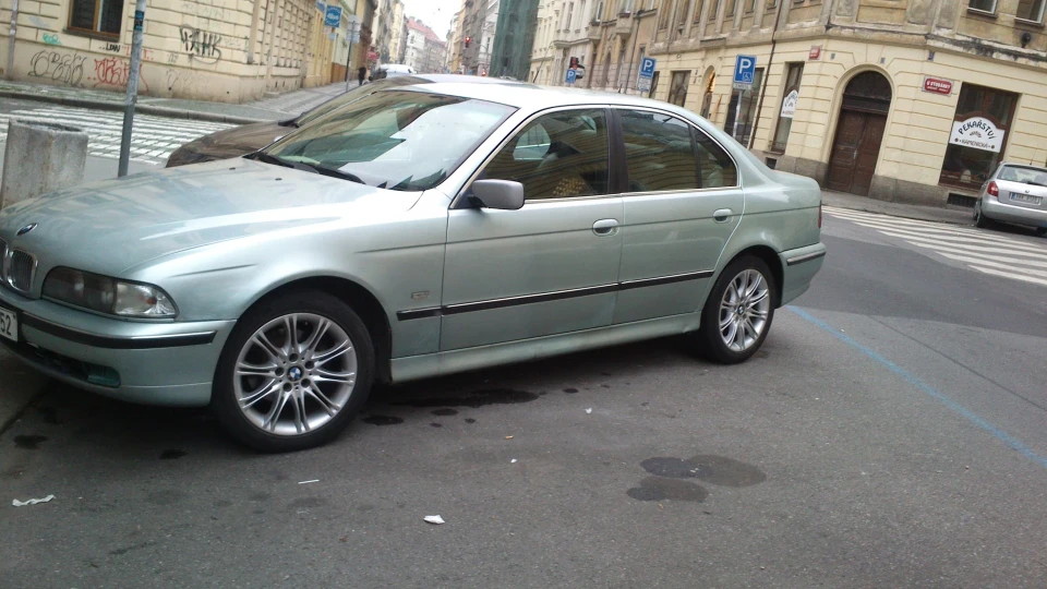 BMW 5 series 525 Tds 2