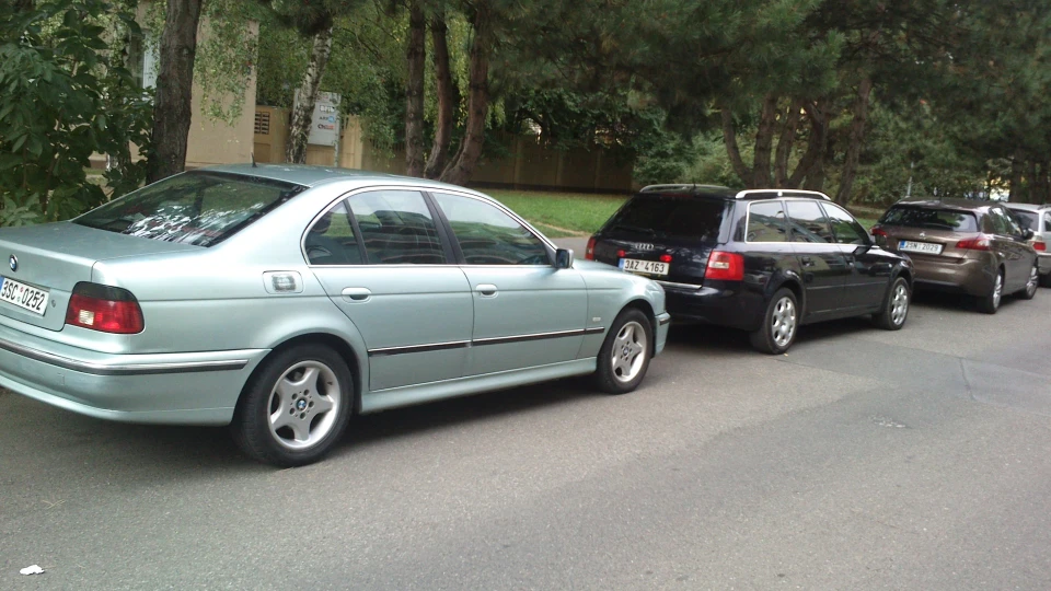 BMW 5 series 525 Tds 4