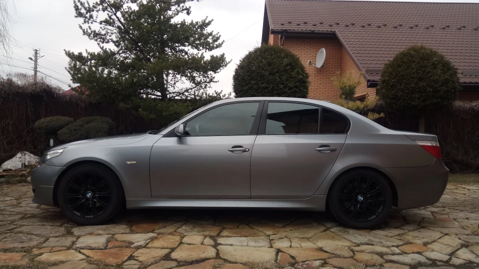 BMW 5 series 525i ///M Japan 4