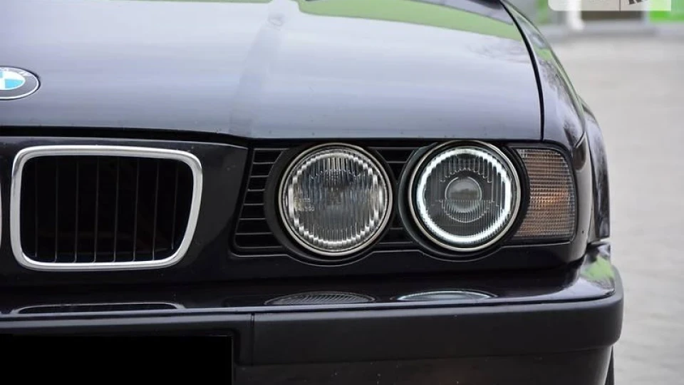 BMW 5 series 525i M50 1995 3
