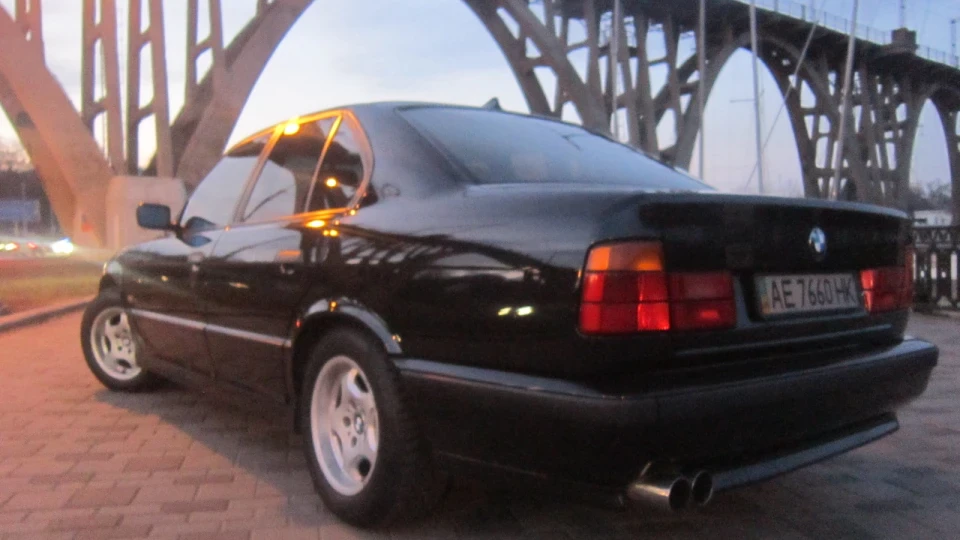 BMW 5 series 525i M50 1995 5