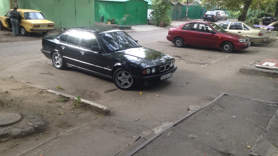 BMW 5 series 525i 5