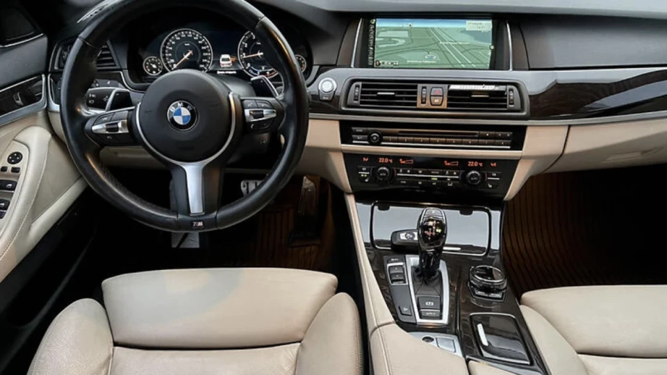 BMW 5 series 528I Xd 4
